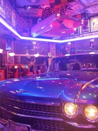Ave Feeling Station Car Bar in Makati, Manila, a special bar in the red light district