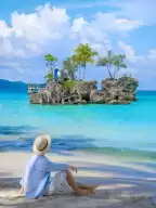 National Geographic didn’t lie to me. ?️The beauty of Boracay took my breath away.