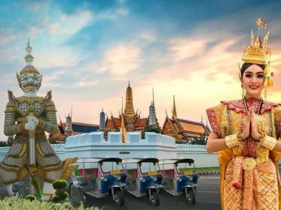 In Thailand, there is a place called Krabi where European and American tourists gather.