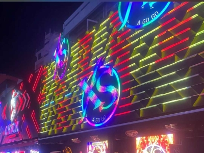 A complete guide to nightlife in Pattaya Walking Street, Agogo Bar and Panda Nightclub and dating girls