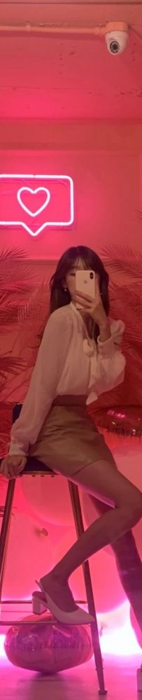 Mode Lounge Bar in Gangnam, Seoul, ?waiters help strangers date boys and girls