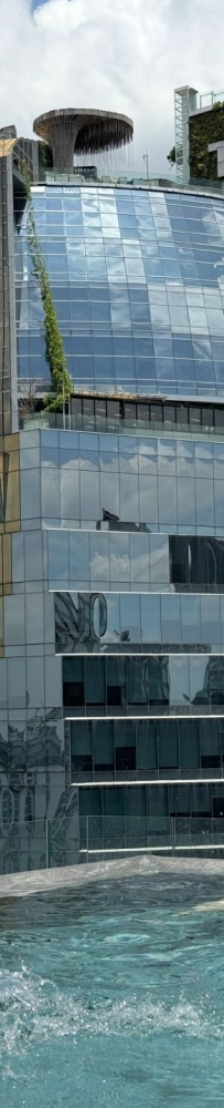 InterContinental Bangkok Sukhumvit, Byredo supplies, 32-story infinity pool and rooftop bar