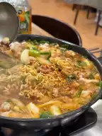 Busan Ant Restaurant, taste octopus shrimp beef intestine hotpot