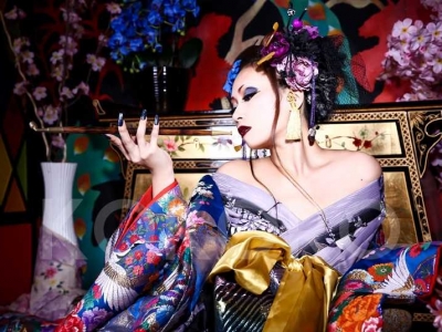 Are foreigners allowed to visit Osaka's red-light district, Tobita Shinchi?
