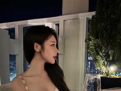 Philippines BGC rooftop restaurant with unbeatable night view I The Peak Grill