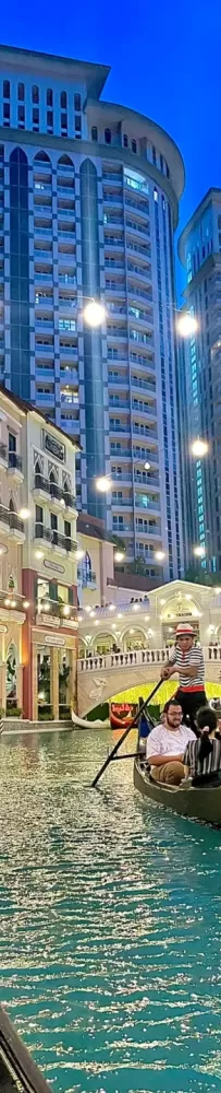 Philippines BGC Venice Water City Open-Air Cruise Guide