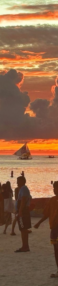 Boracay travel guide. Hotels, travel, island hopping, water entertainment and spa massage