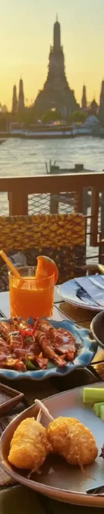 Supanniga Eating, a popular restaurant on the Chao Phraya River in Bangkok